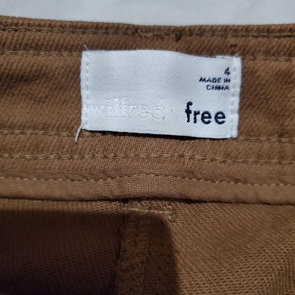SOLD SOLD SOLD Wilfred free utility pant size 4 - Picture 3 of 3
